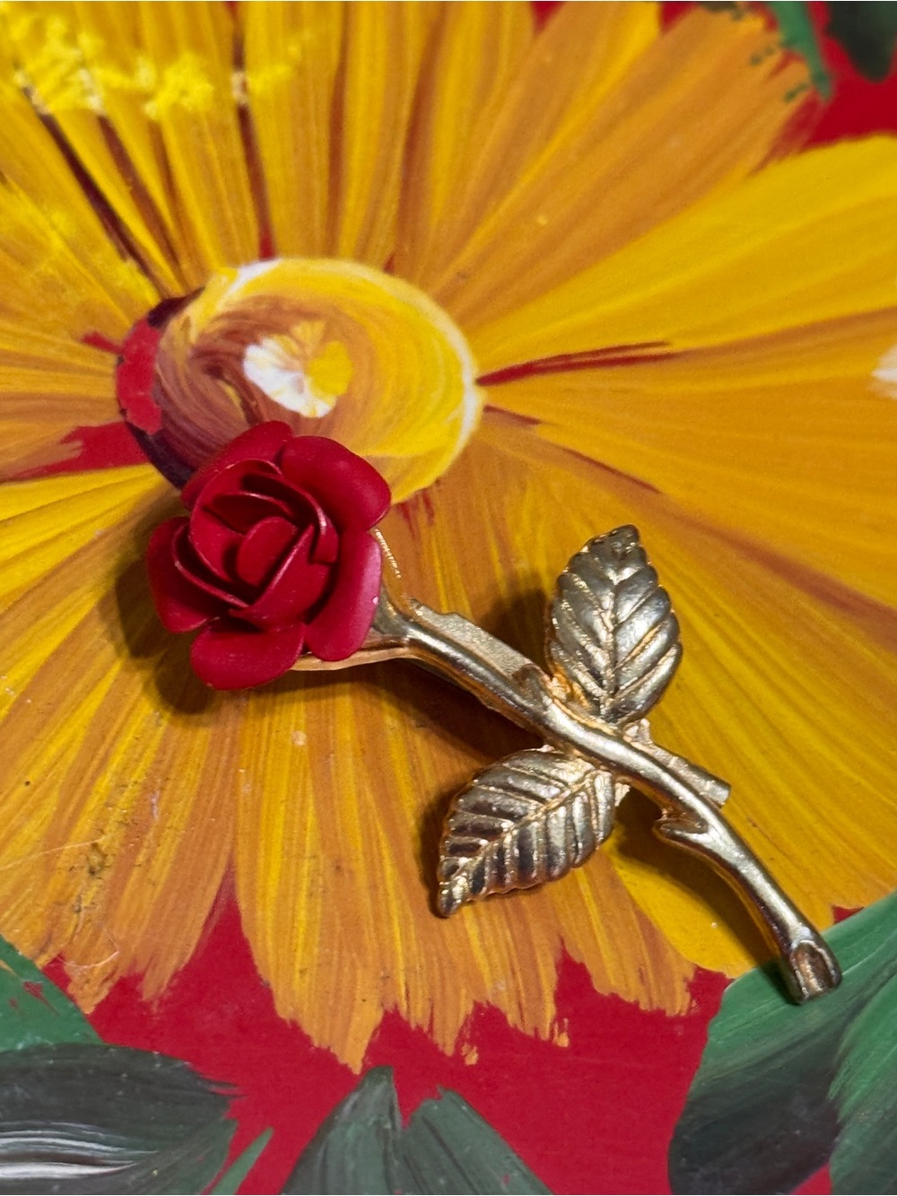 Vintage 1980s Red Painted Metal Rose Pin Brooch Gold Stem Leaves